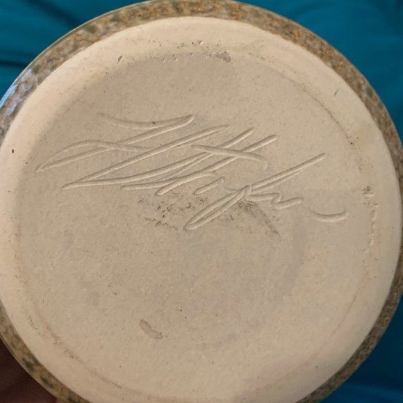 Ceramic Vase - - Picture 2 of 5